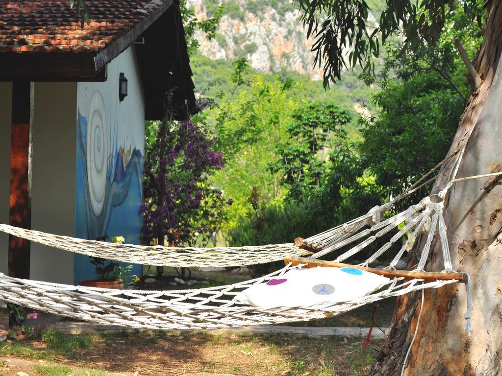 Hobbit Evi Hotell Çıralı Exteriör bild
